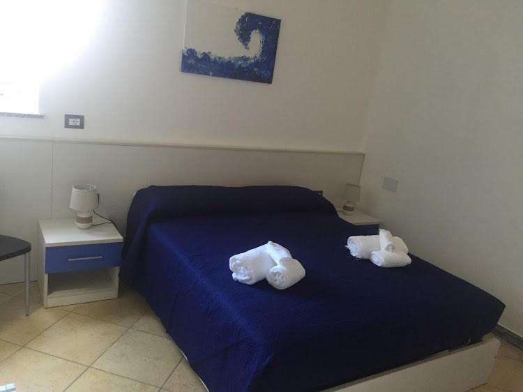 Bed & Breakfast Domus Pepe 斯卡莱阿 外观 照片